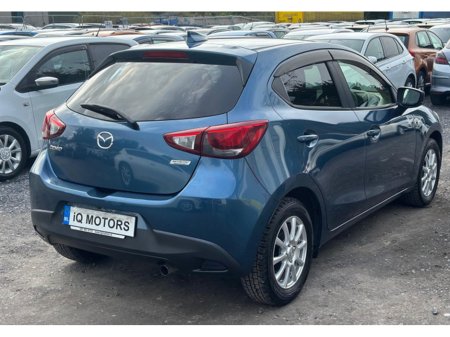 2016 Mazda Demio - thumbnail 11