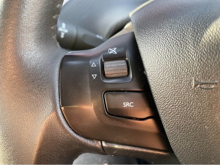 2014 Peugeot 2008 ACTIVE 1.6 HDI 92 4DR €5,950 thumbnail