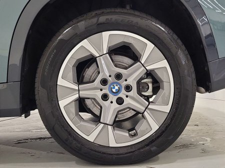 2025 BMW X1 xDrive25e xLine