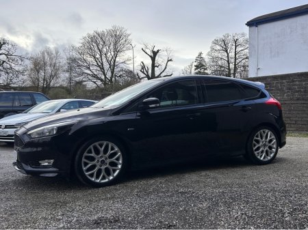 2018 Ford Focus - thumbnail 7