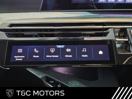 2025 Peugeot 5008 Allure Model 73kwh 210hp 500kms Range - Detachable Tow Bar €49,495 thumbnail