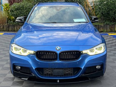 2018 BMW 3 Series 320d M-SPORT COMPETITION TOURING // LEATHER HEATED M-SPORT SEATS // REVERSE CAMERA // NEW 20" M3 COMP ALLOYS €26,900 thumbnail