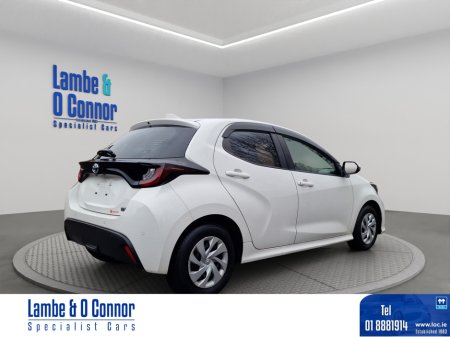 2020 Toyota Yaris - thumbnail 9