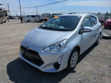 2016 Toyota Aqua 162 S Style €9,950