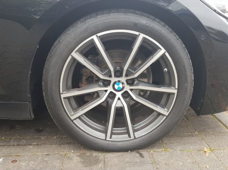 2019 BMW 3 Series 318d Sport €24,995 thumbnail