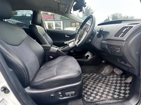 2014 Toyota Prius 1.8 Hybrid €9,750 thumbnail