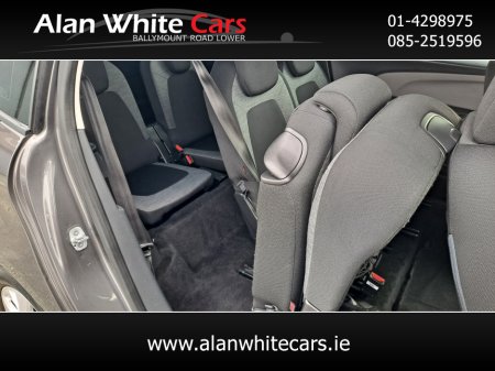 2018 Citroen C4 Picasso - thumbnail 14