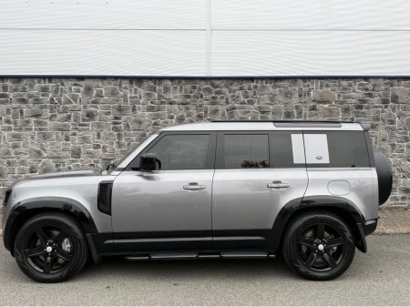 2021 Land Rover Defender - thumbnail 3