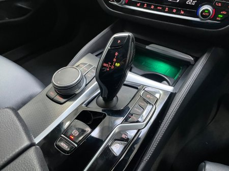 2021 BMW 5 Series - thumbnail 27