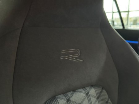 2024 Volkswagen Golf - thumbnail 15
