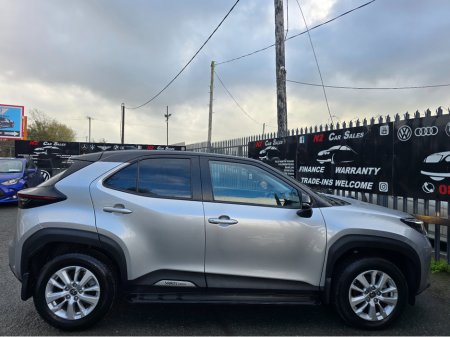 2023 Toyota Yaris Cross CR LUNA 4DR AUTO €25,950