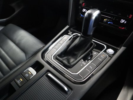 2021 Volkswagen Passat - thumbnail 23