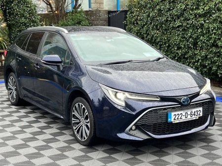 2022 Toyota Corolla SOL ESTATE 1.8 HYBRID // DIAMOND CUT ALLOYS // REVERSE CAMERA // ADAPTIVE CRUISE CONTROL €20,900 thumbnail