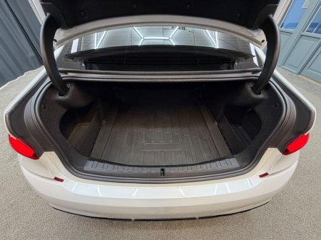 2019 BMW 3 Series - thumbnail 35