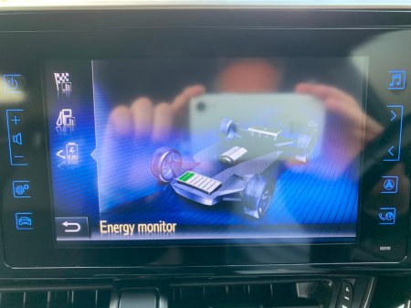 2018 Toyota C-HR - thumbnail 28