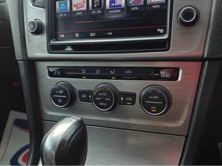 2016 Volkswagen Golf - thumbnail 15