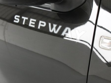 2020 Dacia Sandero - thumbnail 25