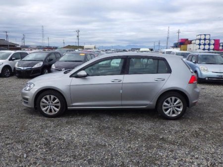 2015 Volkswagen Golf TSI ComfortLine BlueMotionTechnology €12,500 thumbnail