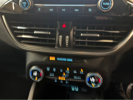 2021 Ford Kuga - thumbnail 12