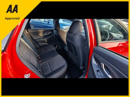 2021 Hyundai i30 - thumbnail 18