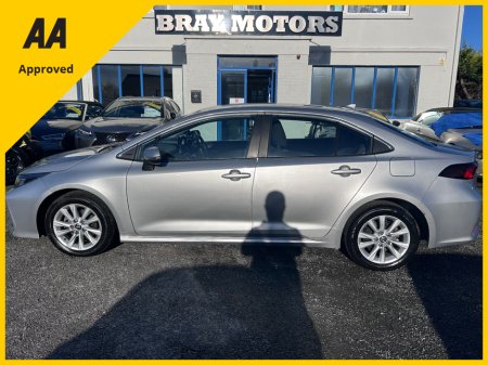 2023 Toyota Corolla - thumbnail 3