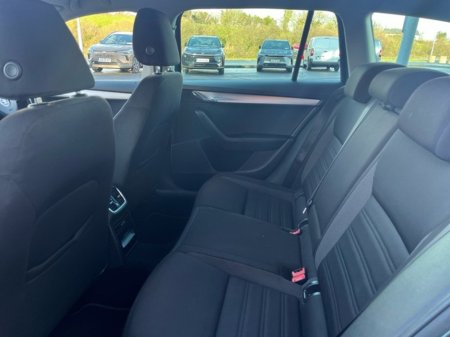 2019 Skoda Octavia C AMBITION 1.6 TDI 115HP 4DR thumbnail