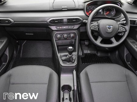 2022 Dacia Jogger Essential TCe 110 €18,900