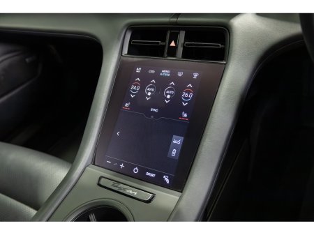 2022 Porsche Taycan - thumbnail 23