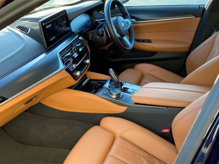 2023 BMW 5 Series - thumbnail 7