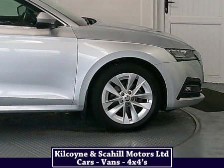 2021 Skoda Octavia SE L FIRST ED TDI EDITION DSG €25,950 thumbnail