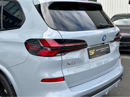 2025 BMW X5 ++TECH PACK++ XDRIVE50E M SPORT AUTO €102,950 thumbnail