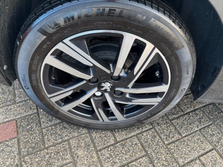 2023 Peugeot 208 1.2 Puretech 75bhp Active €18,950