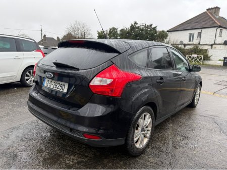 2012 Ford Focus EDGE 1.6 TDCI 95PS 5SPEED 5DR €6,990 thumbnail
