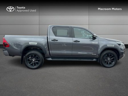 2025 Toyota Hilux END OF YEAR CLEARANCE SALE!HILUX 2.8 INVINCIBLE €61,000