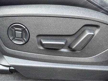 2022 Audi e-tron 55 S LINE QUATTRO COUPE//SUPERB SPEC//VERY LOW MILEAGE//IMMACULATE CONDITION//AUDI HISTORY//SIMI AND AA DEALER €34,450 thumbnail