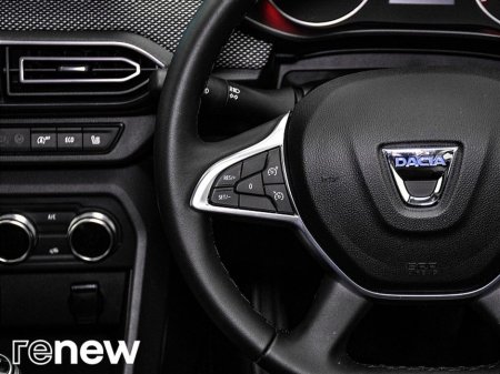 2022 Dacia Jogger TCe 110 Extreme SE €18,990 thumbnail