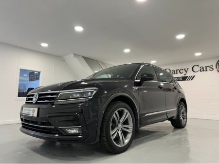 2019 Volkswagen Tiguan (191) TIGUAN 2.0TDI R LINE (LEATHER) DSG 4 MOTION LOW KMS VW/AUDI SPECIALISTS WWW.DENISDARCYCARS.IE €31,950 thumbnail