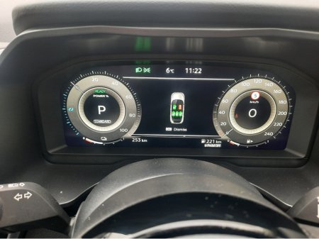 2026 Nissan Qashqai E-POWER SV PREMIUM 2T thumbnail