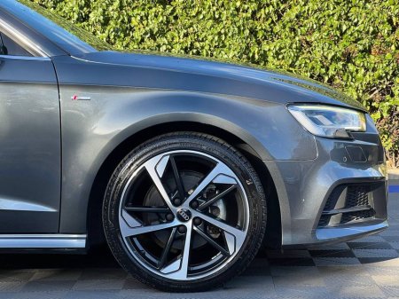 2019 Audi A3 S-LINE 1.4 TFSI AUTO // DIGITAL CLUSTER // S-LINE HEATED SEATS // DIAMOND CUT ALLOYS €23,950 thumbnail
