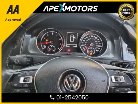 2017 Volkswagen Golf FINANCE ARRANGED * 1.0 SE NAV 110PS 5DR * NEW NCT JAN-28 * LOW LOW MILES  * IMMACULATE * 6-STAMPS SERVICE HISTORY * AA APPROVED * 101 SAFETY CHECKLIST * MANUAL * COLOUR REVERSE CAMERA * TOP-SPEC €17,949 thumbnail