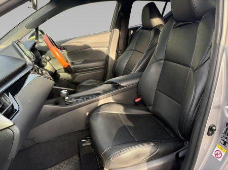 2017 Toyota C-HR 1.8 Petrol Hybrid Auto €18,950 thumbnail