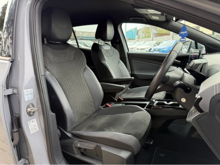 2023 Volkswagen ID.4 - thumbnail 13