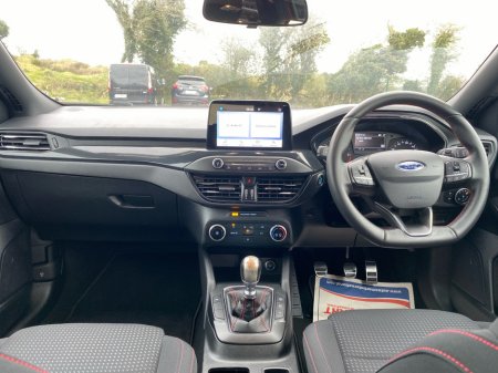 2019 Ford Focus - thumbnail 8