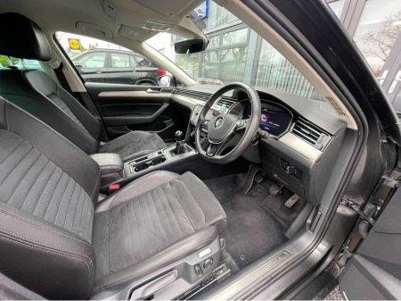 2018 Volkswagen Passat - thumbnail 7