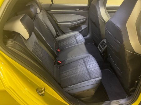 2024 Volkswagen Golf - thumbnail 10