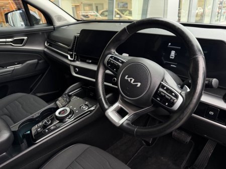 2023 Kia Sportage - thumbnail 2