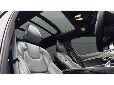 2023 Volvo XC90 PHEV ULTIMATE DARK T9 *7SEATS* EVERY EXTRA €68,900 thumbnail