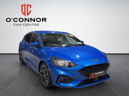 2021 Ford Focus "Compact, classy and ridiculously easy to love" €23,888 thumbnail