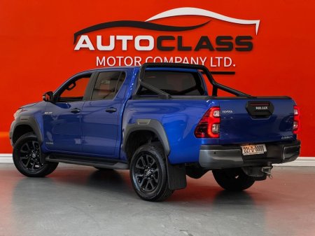 2022 Toyota Hilux - thumbnail 9