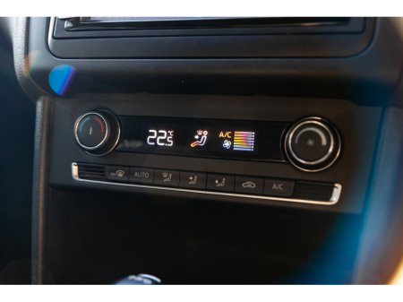 2017 Volkswagen Polo - thumbnail 17